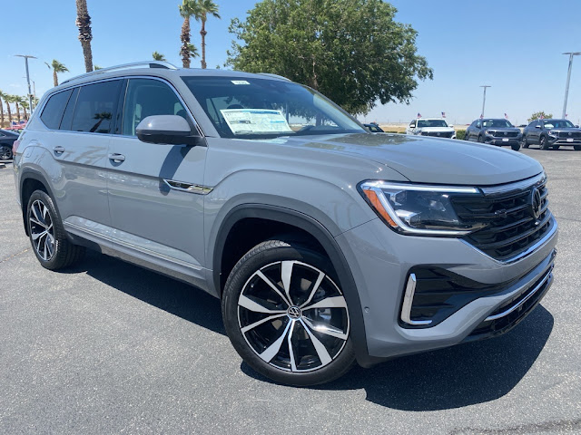 2025 Volkswagen Atlas 2.0T SEL Premium R-Line