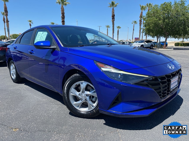 2022 Hyundai Elantra SE