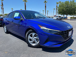 2022 Hyundai Elantra SE