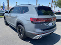 2025 Volkswagen Atlas 2.0T Peak Edition SE
