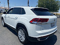 2022 Volkswagen Atlas Cross Sport 2.0T SE w/Technology