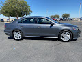 2018 Volkswagen Passat 2.0T SE
