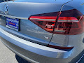 2018 Volkswagen Passat 2.0T SE